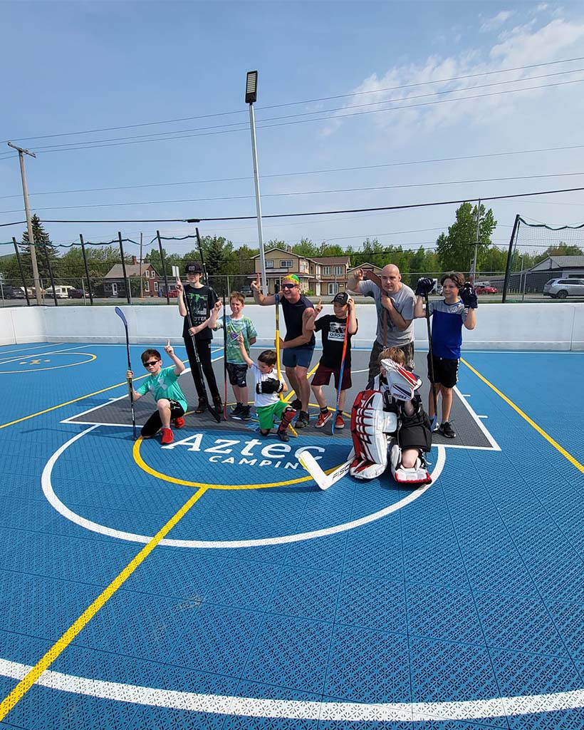 Fall zum Bau einer Hockeyfeld-1