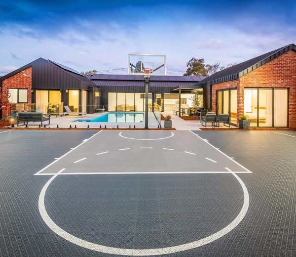 hotel mini basketball court
