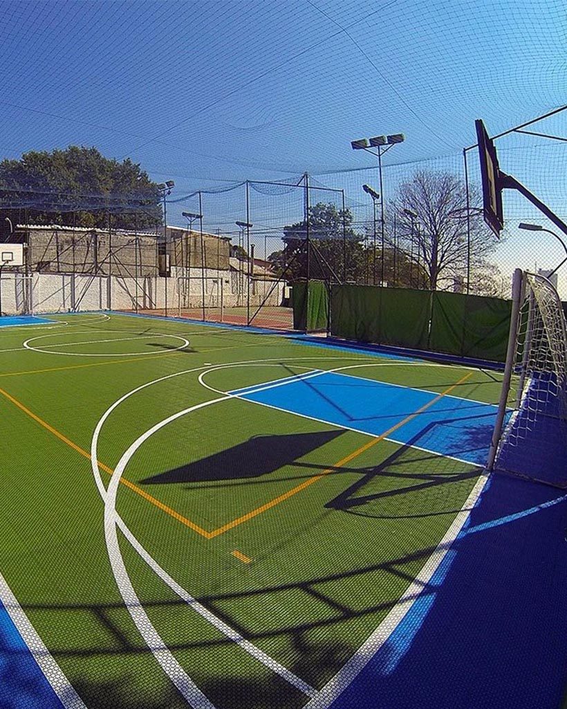 Individuell gestalteter Futsal platz