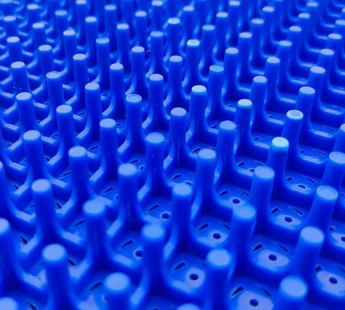 Design der ModuCourts Pickleball-Bodenstützen